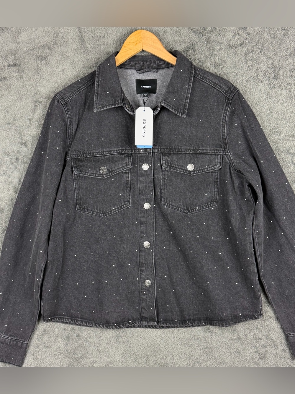 Express Women’s Denim Jacket Black Acid Wash Sz Large Rhinestones Snap Closure